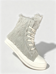 รองเท้าผ้าใบหุ้มข้อสูงแบบผูกเชือก ปลายมน ทำจากขนม้าหลากสี - Product Image 4