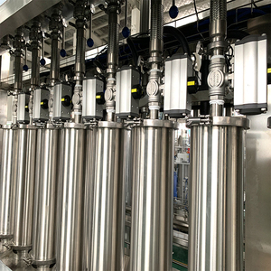 <span class=keywords><strong>Machine</strong></span> de remplissage de liquide entièrement automatique 12 buses pour sauce <span class=keywords><strong>café</strong></span> boisson jus huile pompe <span class=keywords><strong>à</strong></span> <span class=keywords><strong>piston</strong></span> - Product Image 5