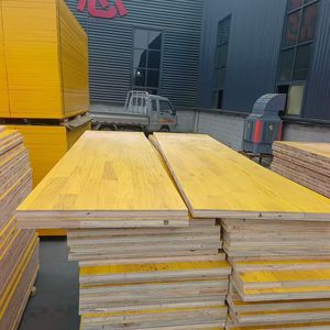 Pannello in compensato a 3 strati per casseforme / Pannello in compensato di abete e pino con verniciatura gialla / Pannello in compensato verniciato giallo per edilizia - Product Image 1