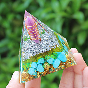 <b>Crystal</b> <b>Chip</b> Pyramid Resin Epoxy Craft Desktop Ornament Purple Jade Pillar Turquoise Home Decoration - Product Image 3