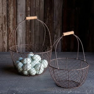 Panier de rangement rustique en fil de fer, panier rond en métal fait à la main pour la cuisine - Product Image 1