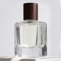 Flacons de parfum carrés en verre transparent de haute qualité 50 ml, vaporisateur de luxe, vente en gros, diffuseur à bâtonnets vide, couleur personnalisée or, sur mesure