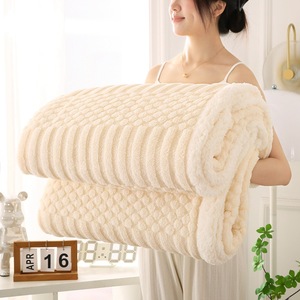 Tùy Chỉnh In Ấm Cúng Dệt Jacquard Chăn Mềm Lông Cừu Sang Trọng Ném Rắn Sọc Mùa Đông Sherpa Bộ Đồ Giường Cho Giường Hoặc Sofa Sử Dụng - Product Image 1