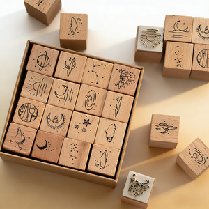 Timbro in Legno Personalizzato con Logo Inciso, Superficie Lucida in Legno Naturale per Scrapbook e Fai-da-Te - Product Image 4