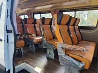 Minibús Urbano de 23 Plazas, a Gasolina, para Transporte Público Diario en Ciudades y Zonas Residenciales