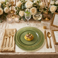 Assiettes de présentation rondes en verre perlé vert vintage de 13 pouces, motif soleil gaufré, pour décoration de table de banquet et mariage (vente en gros)