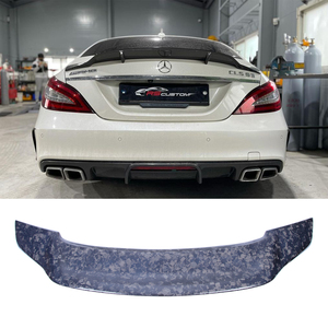 สปอยเลอร์หลังคาร์บอนไฟเบอร์ทรง R สำหรับรถยนต์ CLS C218 W218 ปี 2011-2019 - Product Image 1