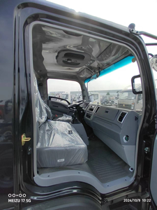 Nuevo Camión Pesado Sinotruck Howo 4x2 Negro, Mini Camión de Carga de 5-10 Toneladas, Diésel, Transmisión Manual Rápida, Cabina Individual, Listo para Enviar - Product Image 5