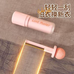 Rodillo Quitapelusas Portátil y Lavable 2 en 1 Chunzao, Limpiador de Pelo de Gato para Ropa y Sofás - Product Image 4
