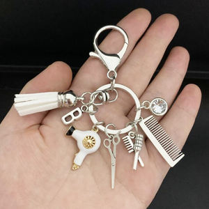 Llavero con borla para secador de pelo, minitijeras de peluquería, peine, regalo para estilista - Product Image 4
