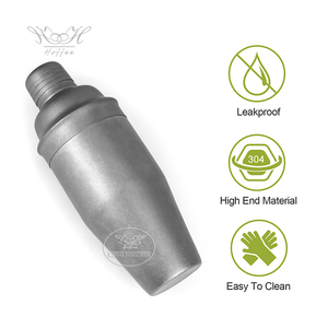 व्यक्तिगत कस्टम लोगो 700 मिलीलीटर हेवीवेट बिल्ट-इन-स्ट्रेनर बार कोबलर शेकर बारटेंडर कॉकटेल पेय - Product Image 5