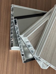 Hạt Gỗ 38Mm 25Mm Nhôm Tổ Ong Lõi Bánh Sandwich Không Thấm Nước Bảng Điều Khiển Chống Cháy Cho Xây Dựng Trang Trí - Product Image 6