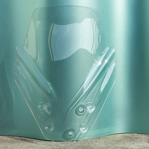 Parabrisas para Scooter Suzuki GSX-S1000GT_2022-2025, Visera Retro Transparente Irrompible, Modificación para Motocicletas - Product Image 1