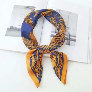 تصنيع المصنع الأكثر مبيعًا أحدث طراز أوشحة حريرية ناعمة أزياء النساء حجاب مطبوع حجاب حريري - Product Image 3