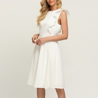 2022 robe personnalisée à la mode romantique décontracté été robe mi-longue sans manches décontracté taille blanc robe d'été