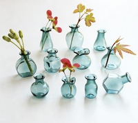 Vases miniatures en verre soufflé vert céladon, artisanat vintage, décorations de table, centres de table de mariage en gros, aimants de réfrigérateur DIY