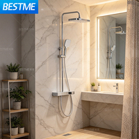 Ensemble de douche cascade moderne en laiton au design carré, mitigeur monocommande noir, fixation murale en céramique, deux fonctions pluie