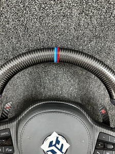 Volant en fibre de carbone haut de gamme pour <span class=keywords><strong>BMW</strong></span> Série 3/5/7 G20 G23 G22 G28 G30 G38 G80, chauffant, avec logo M, design sportif, ajustement direct - Product Image 5