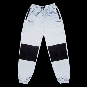 <span class=keywords><strong>Pantaloni</strong></span> Sportivi Riflettenti Argento da Uomo <span class=keywords><strong>con</strong></span> <span class=keywords><strong>Elastico</strong></span> in Vita, Lacci Riflettenti in Paracord e Polsini Riflettenti - Product Image 1