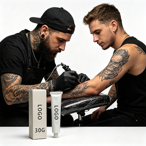 Crema para Tatuajes de Fórmula Clásica Equilibrada, Portátil, para Uso Post-Tatuaje en Tiendas de Tatuajes, Salones de Belleza y Maquillaje - Product Image 3