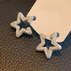 Orecchini a Stella Aperta Lucidi ed Eleganti, Gioielli per Orecchie da Donna, per Uso Quotidiano, Outfit da Festa, Accessorio Regalo - Product Image 2