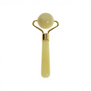 Rodillo Facial de Jade Natural Ecológico con Marco Dorado para el Cuidado de la Piel y Belleza - Product Image 2