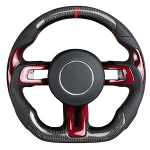 Volant sport en fibre de carbone à fond plat avec écran LED personnalisé pour Ford Mustang 2015 2016 2017 2018 2019 2020 2021 <span class=keywords><strong>2022</strong></span> - Product Image 6