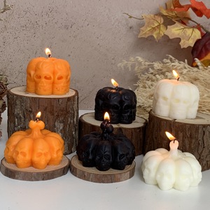 Bougie parfumée artisanale de haute qualité, cadeau d'Halloween original et créatif, squelette de citrouille terrifiant et amusant, aromathérapie - Product Image 2