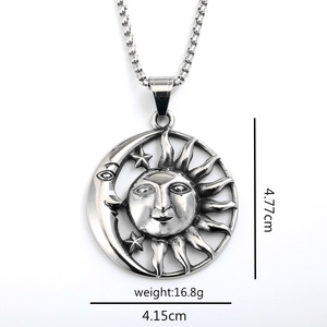 Collar con colgante de acero inoxidable unisex, diseño de ancla, brújula, sol y luna, joyería de moda para combinar con ropa - Product Image 5