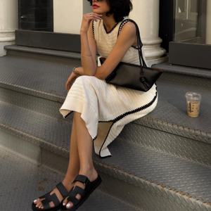 Nouvelle robe d'automne de haute qualité pour femme, style décontracté, sans manches, col rond, tricotée, mi-longue, modeste, robe moulante décontractée - Product Image 2