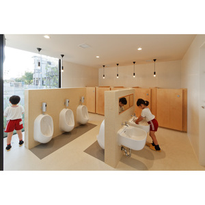 Maisons conteneurs pour écoles, design scandinave, aménagement intérieur respirant, forme rectangulaire - Product Image 3