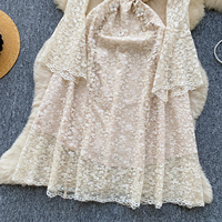 Robe Midi Élégante Française en Dentelle pour Femme Printemps 2025, Col Carré, Manches Cloche, Taille Ajourée avec Strass Floraux 3D