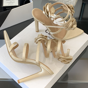 Sandalias de Tacón Alto Puntiagudas Cómodas para Mujer, Verano 2025, con Correa de Rosas y Diseño de Cordones a la Moda para Bodas y Fiestas - Directo de China - Product Image 4