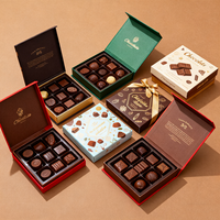 Boîte d'emballage en carton personnalisable pour la Saint-Valentin, snack, noix, bonbons, chocolat doux, stratifications brillantes et mates, diviseurs inclus