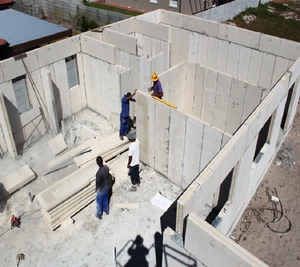 Maisons triangulaires préfabriquées duplex de toit de cadre en acier d'architecture étonnante de l'Australie avec la grande résidence en <span class=keywords><strong>bois</strong></span> ouverte de plate-forme - Product Image 2