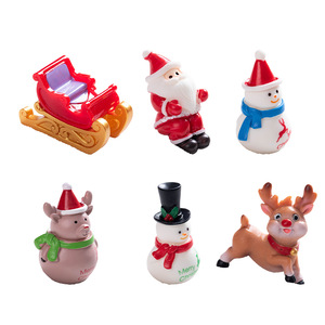 ชุดเครื่องประดับเรซิ่นคริสต์มาส รูปซานต้าลากกวางเรนเดียร์และตุ๊กตาหิมะขนาดเล็ก สำหรับตกแต่งในช่วงเทศกาล - Product Image 5