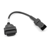 Câble de diagnostic professionnel Ducati 4 broches vers 16 broches OBD2 pour lecteur de code