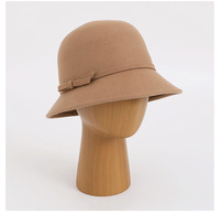 Topi Bucket Felt Wol Wanita Model Cloche Bulat Gaya Hepburn Vintage Retro Prancis untuk Musim Gugur dan Musim Dingin