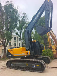 Excavatrice sur chenilles Hyundai d'occasion robuste de 22 tonnes, modèle R220LC-9S, moteur Cummins, pompe PLC, boîte de vitesses, moteur, modèle 2022, bon état - Product Image 2
