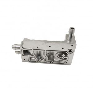 Pièce de brochage en aluminium de précision personnalisée, usinage CNC pour accessoires de moto, applications automobiles - Product Image 1
