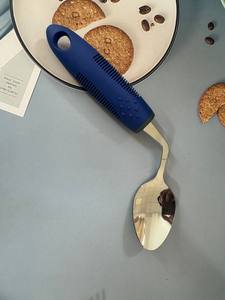 Sıcak Satış Kolay Tutuşlu Çevre Dostu Plastik Taşınabilir Uyarlanabilir Sofra Takımları ve Yemek Takımları Yetişkinler ve Yaşlılar İçin Klasik - Product Image 3