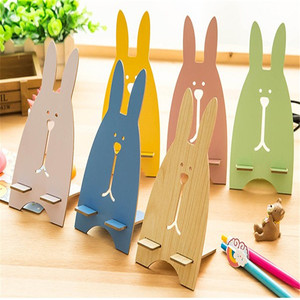 Soporte Creativo Portátil para Teléfono de Escritorio - Soporte de Madera con Diseño de Conejo de Dibujos Animados, Regalo Promocional - Product Image 2