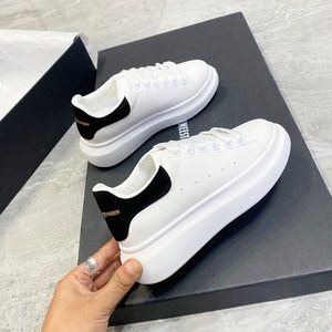 <span class=keywords><strong>Scarpe</strong></span> di Tendenza 2025 Piccole <span class=keywords><strong>Bianche</strong></span> da Uomo con Suola Spessa Primavera <span class=keywords><strong>e</strong></span> Autunno Rialzate Casual <span class=keywords><strong>Sportive</strong></span> da Uomo - Product Image 4