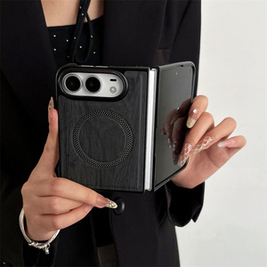 Funda magnética plegable con textura de madera 2026 para iPhone 18 Duo, cubierta trasera de PC con marco magnético de madera esmerilada para pantalla plegable - Product Image 6