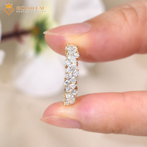 Anillo Apilable de Oro Sólido de 18K con Zafiro Creado en Laboratorio con Corte de Pera y Halo de Diamantes Cultivados en Laboratorio, Anillo de Boda Vintage - Product Image 4