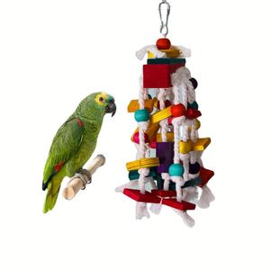 Jouet à mâcher réaliste et durable pour perroquet, avec corde en coton et bloc en bois, perles colorées, design interactif pour arbre - Product Image 1