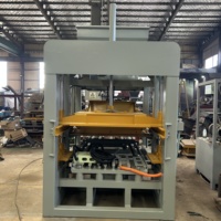 Machine à fabriquer des blocs hydrauliques 4-15 pour pavés et blocs de béton