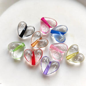 Cuentas acrílicas transparentes de corazón DIY más colores para elegir 17,7x15,6X8mm agujero: aproximadamente 2,5mm aproximadamente 386 unids/bolsa 1892167 - Product Image 1
