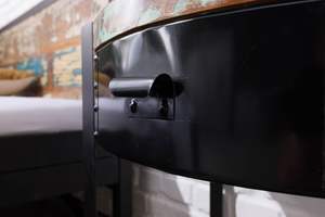 Chevet moderne en bois avec 2 tiroirs, armoire de rangement pour chambre à coucher, fabrication artisanale - Product Image 3