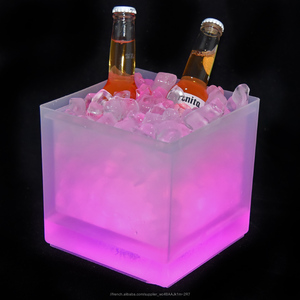Petits seaux en plastique avec couvercles <span class=keywords><strong>desperados</strong></span> bière bouteille mini LED seau à glace refroidisseur - Product Image 2